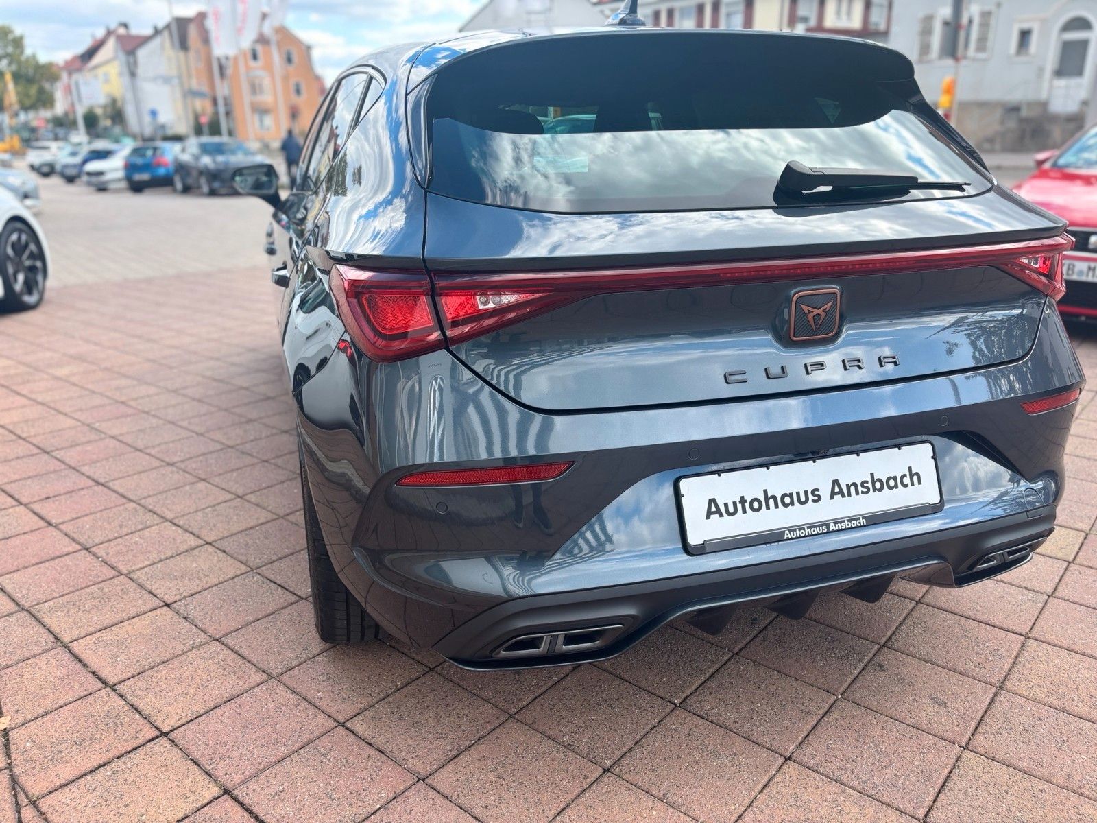 Fahrzeugabbildung CUPRA Leon Basis