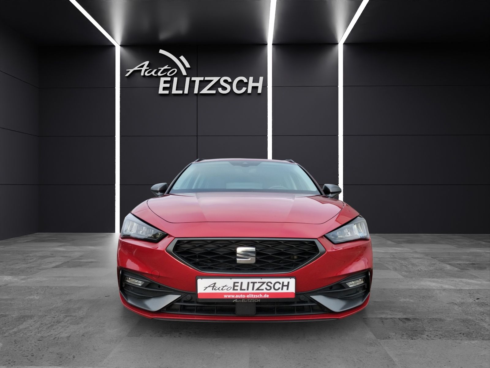 Fahrzeugabbildung SEAT Leon ST eTSI FR-Line DSG LED AHK Navi ACC Park-A