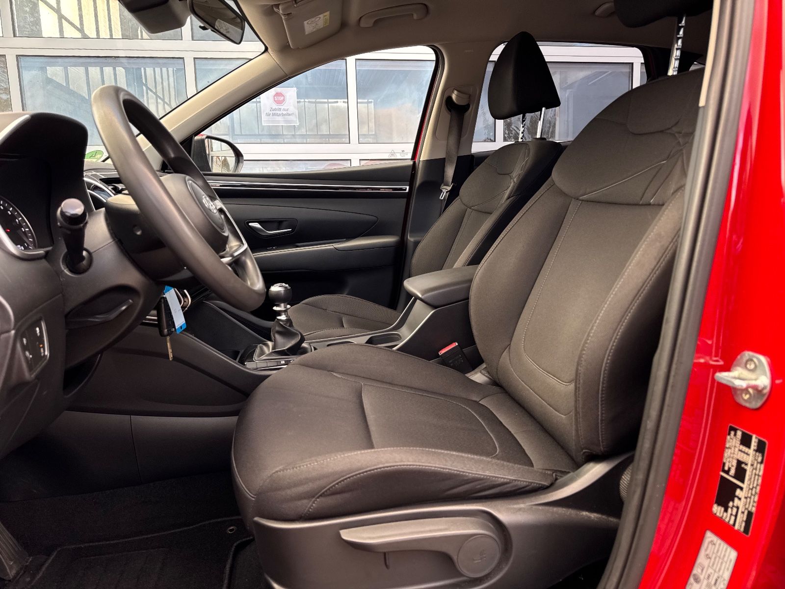 Hyundai Tucson 1.6 T-GDI Pure Spurh RCam Carplay foto 11