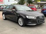 Audi A3 ambition DSG Navi AHK PDC Allwetter - Audi A3 aus 2013: Limousine