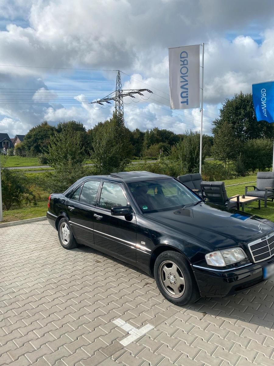 Mercedes-Benz C 280