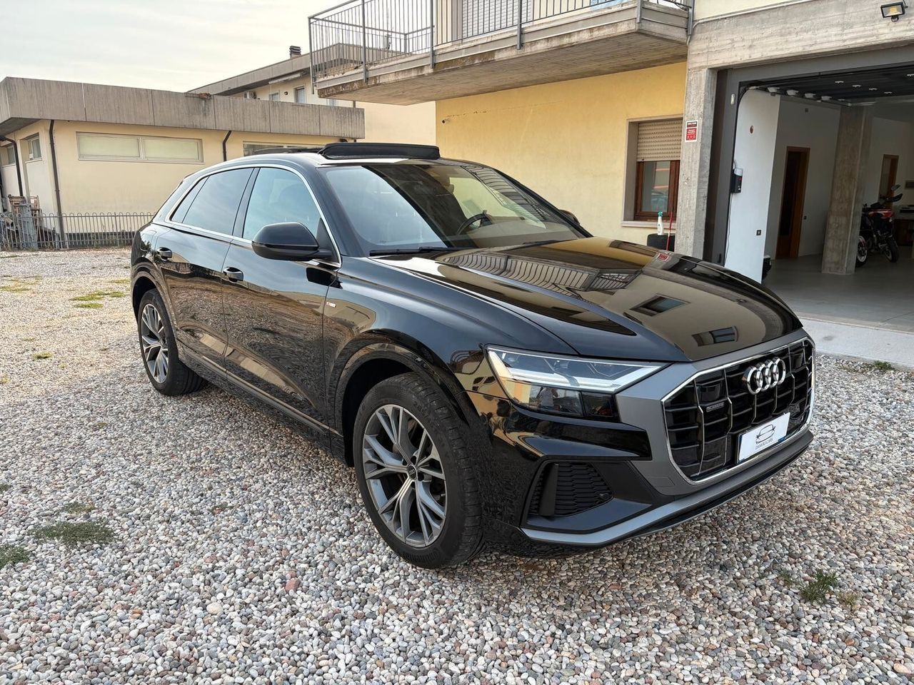 Audi Q8 S-LINE QUATTRO 50TDi 286CV imagem 3