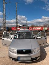 Skoda Fabia 2001 model 1.4 benzin - Skoda Fabia aus 2002: 1.4