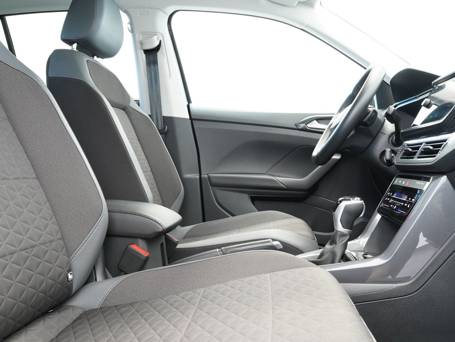 Fahrzeugabbildung Volkswagen T-Cross 1.0 TSI DSG R-Line IQ.DRIVE/LED/NAVI/ACC