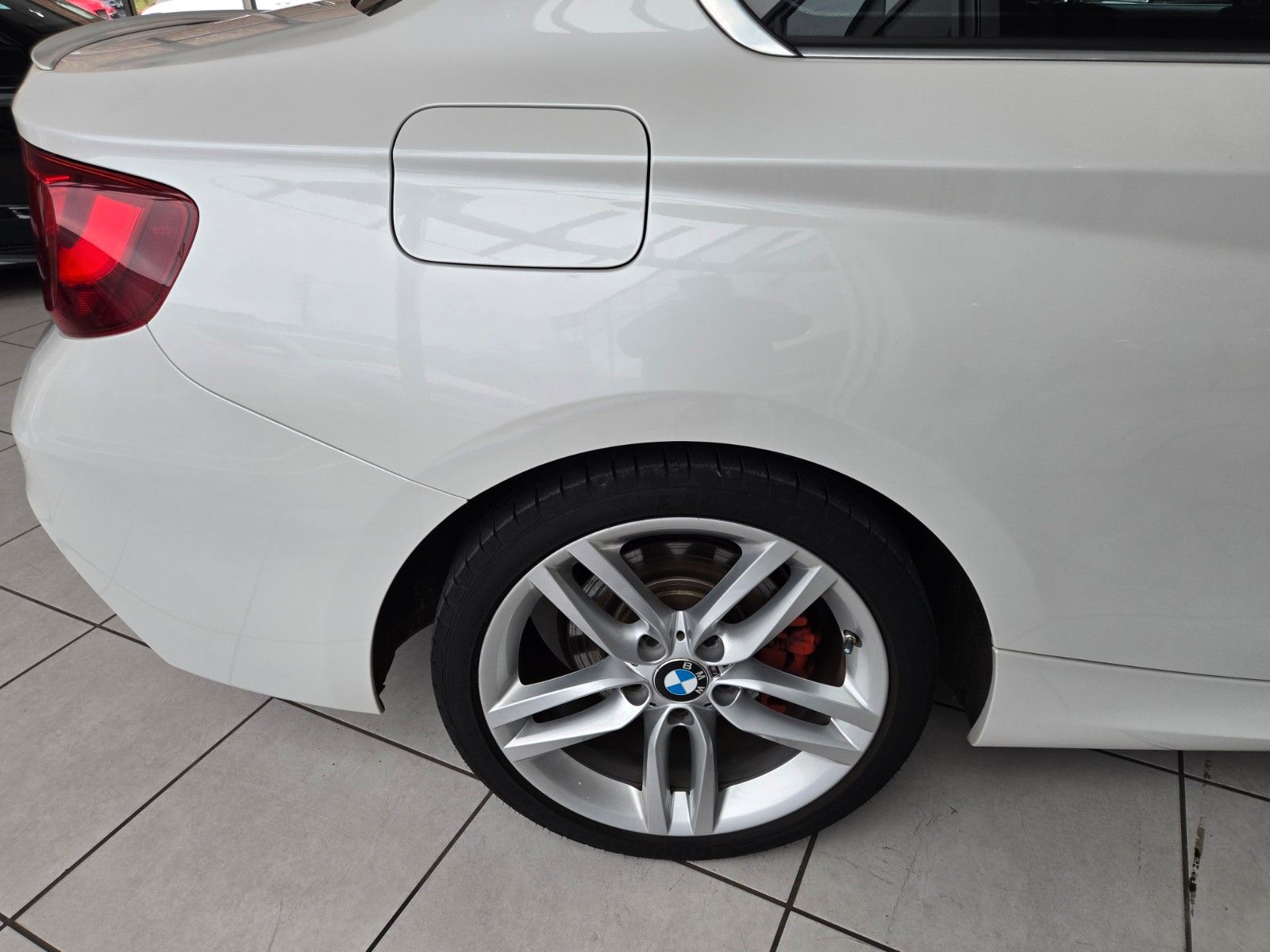 Fahrzeugabbildung BMW 225 2 Coupe d M Sport Paket *SONDERLACK*