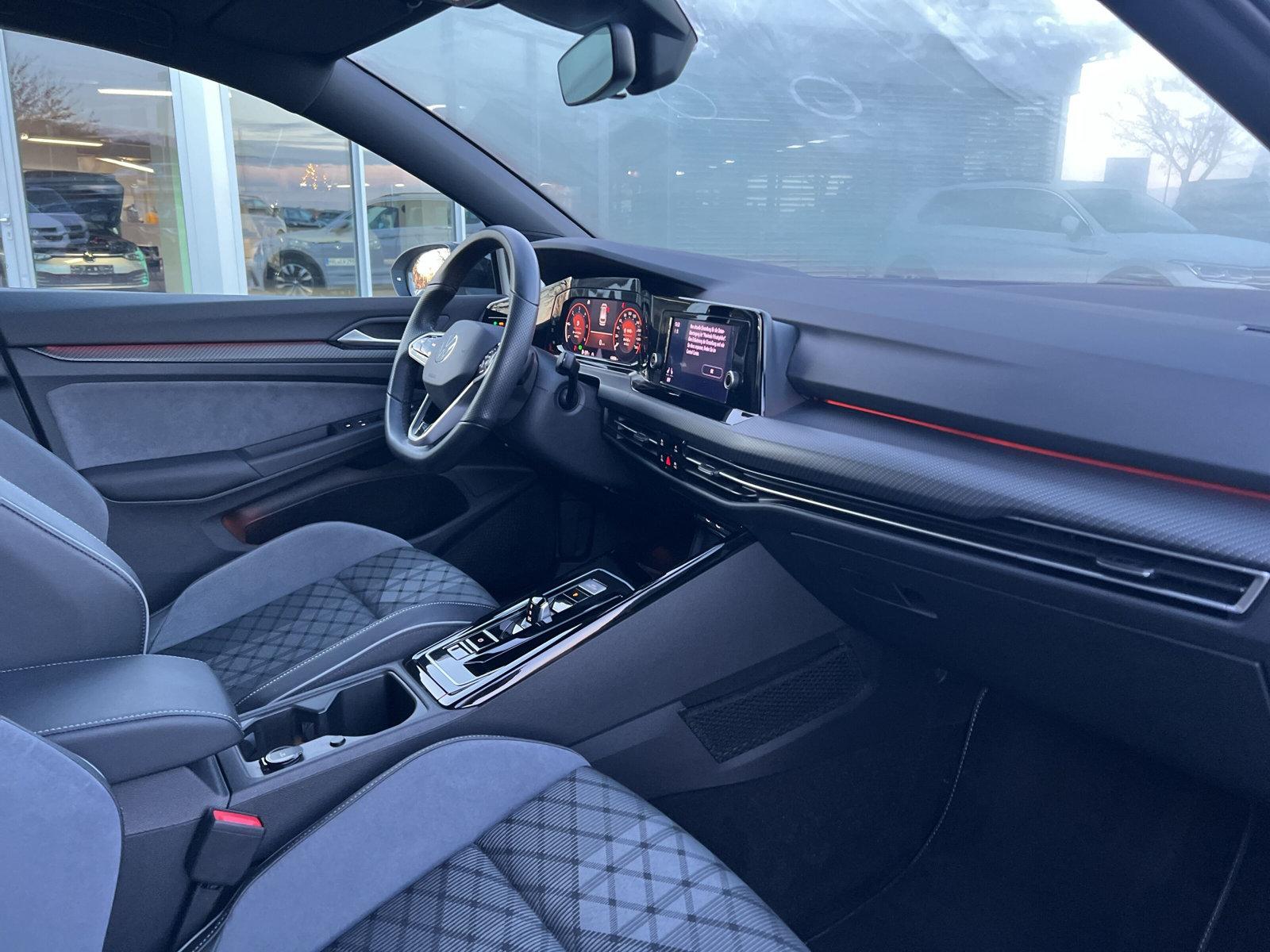 Volkswagen Golf VIII Variant 2.0 TDI DSG R-Line Black Style, миниатюра 14
