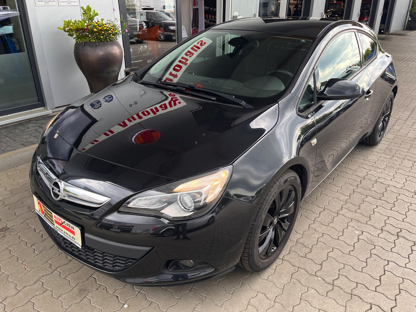 Fahrzeugabbildung Opel Astra J GTC Active 1.4 Turbo 88KW