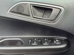 Ford B-max 1.6 Duratec Trend  *Automatik*