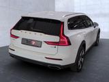 Volvo V60 CC Pro AWD Bluetooth Navi LED Vollleder - Volvo Gebrauchtwagen in Kempten