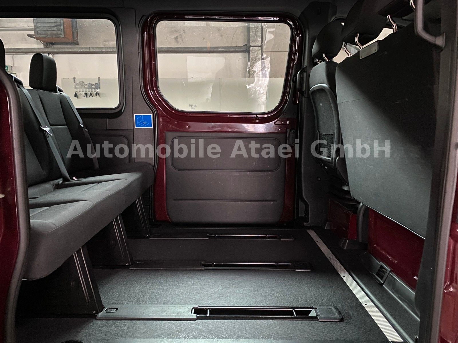 Fahrzeugabbildung Mercedes-Benz Sprinter 316 Tourer KAMERA+AHK+TEMPOMAT (8820)