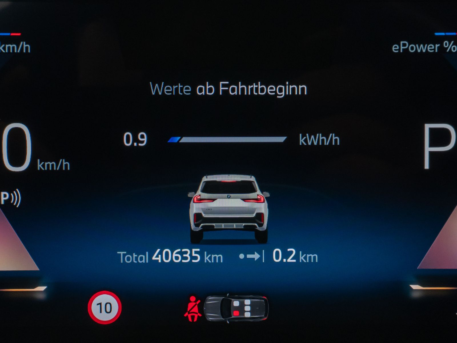 Fahrzeugabbildung BMW iX1 xD30  M Sport Kamera DAB Fernlichtassist AHK