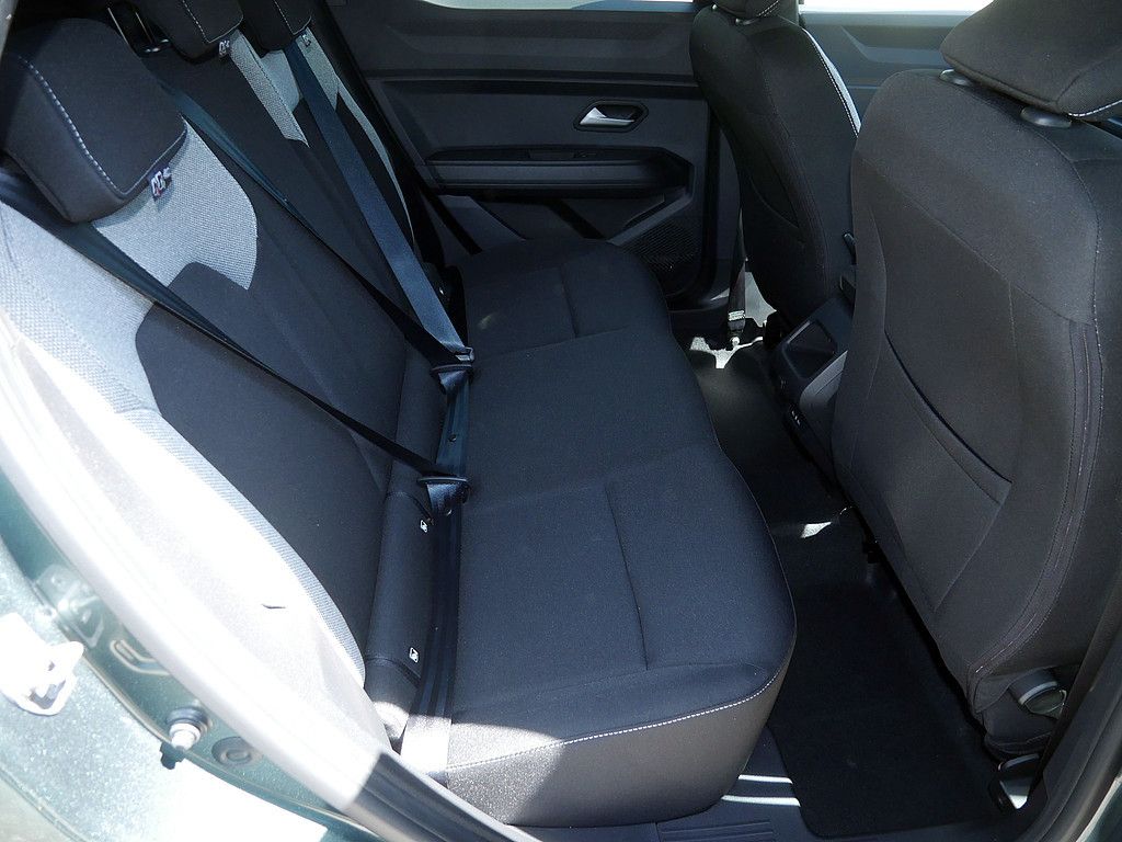 Fahrzeugabbildung Dacia Duster Journey Mild Hybrid 140