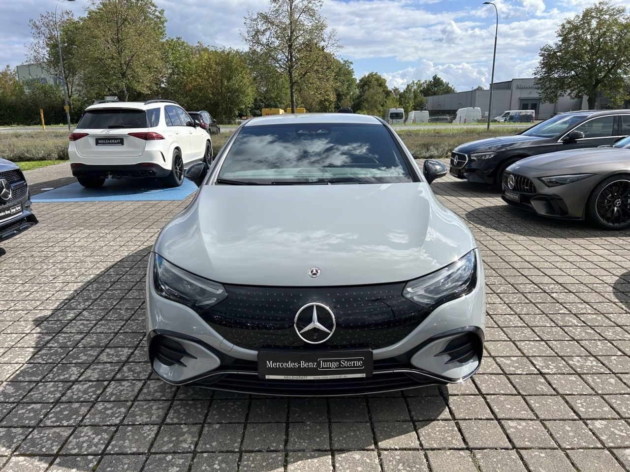 Mercedes-Benz EQE 300 Limousine AMG BURM NIGHT DIGI LIGHT 360 foto 3