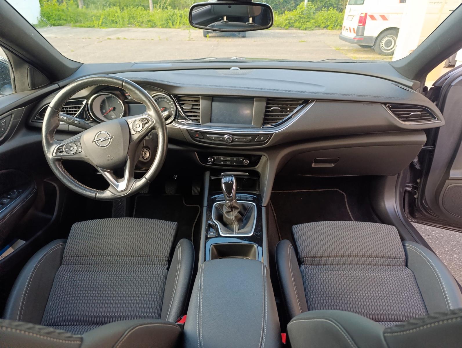 Opel Insignia 2.0 CDTI Business Edition ST Navi/AHK/