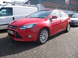 Ford Focus Lim. Titanium. 1 Hand. 8 fach. AHK. - gebrauchte Ford Focus aus dem Jahr 2011