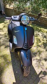 Vespa GTS 300 hpe Notte - VESPA GTS