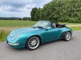 Porsche 993 Carrera  4 Cabrio, DE, Wimbledon grün 911 - Porsche aus 1996: 911 Carrera