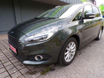 Ford S-Max - 8