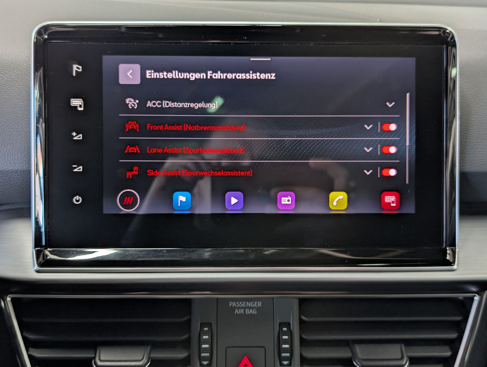 Fahrzeugabbildung SEAT Tarraco FR AHK PANO ACC VIRT APP MEMO BEATS StHz