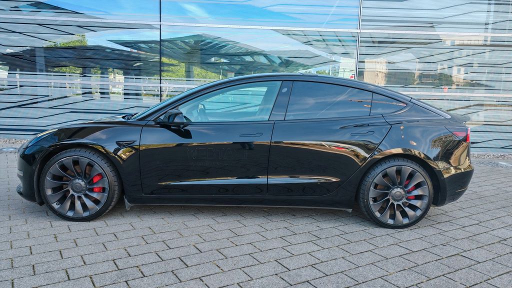 Image of Tesla Model 3