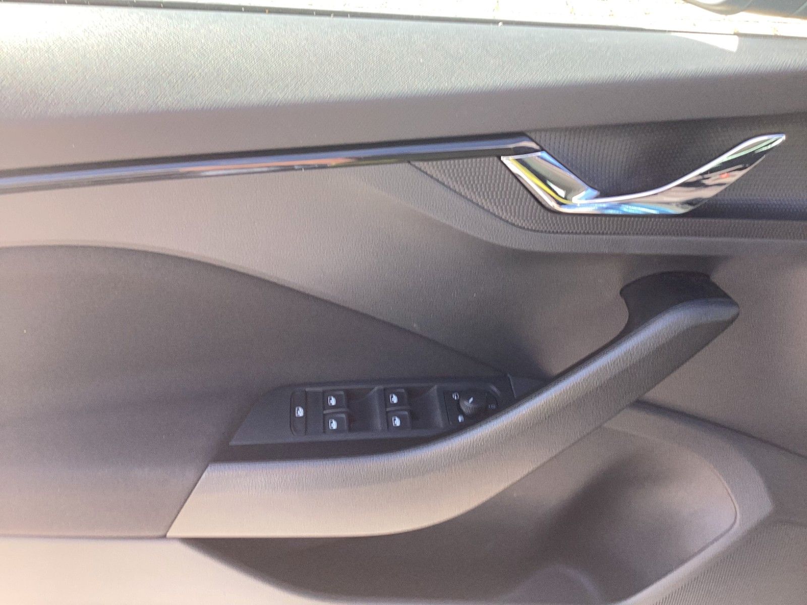 Fahrzeugabbildung SKODA Kamiq Drive 125 1.0 TSI 85 KW DSG