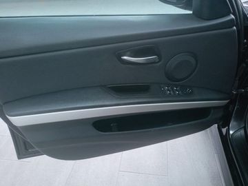 BMW 318 - 12