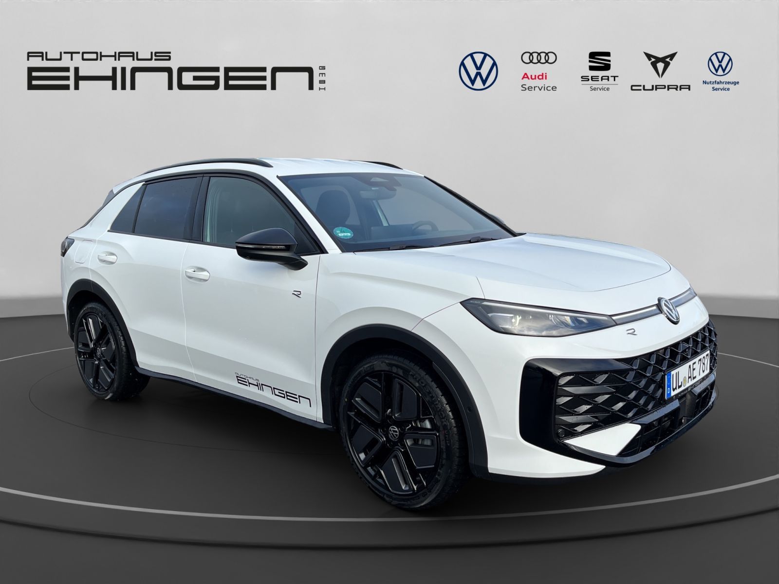 Volkswagen T-Roc neues Modell Black R-Line 1.5 eTSI DSG Mat foto 4