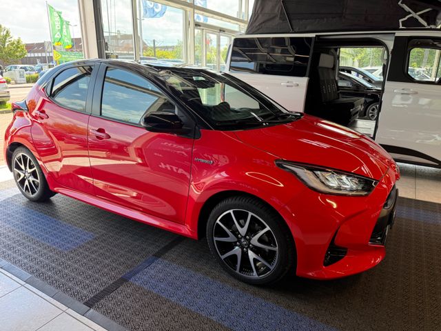 Toyota Yaris Hybrid Premiere Edition *HUD*ALLWETTER*