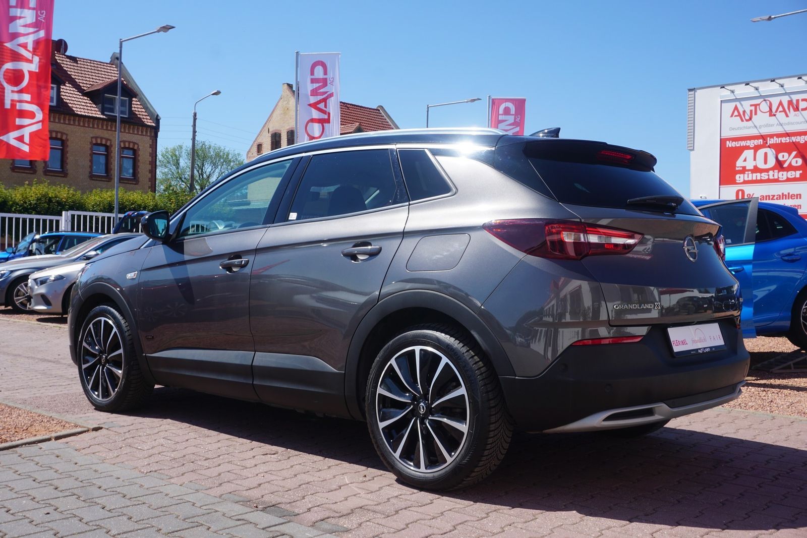 Opel Grandland Ultimate Plug-in-Hybrid 4x4 LED Navi imagem 3