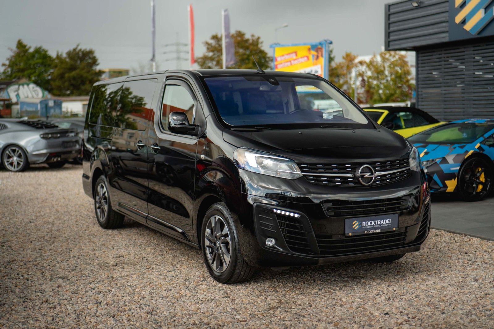 Fahrzeugabbildung Opel Zafira Life Innovation L3 Black Edition *Pano*