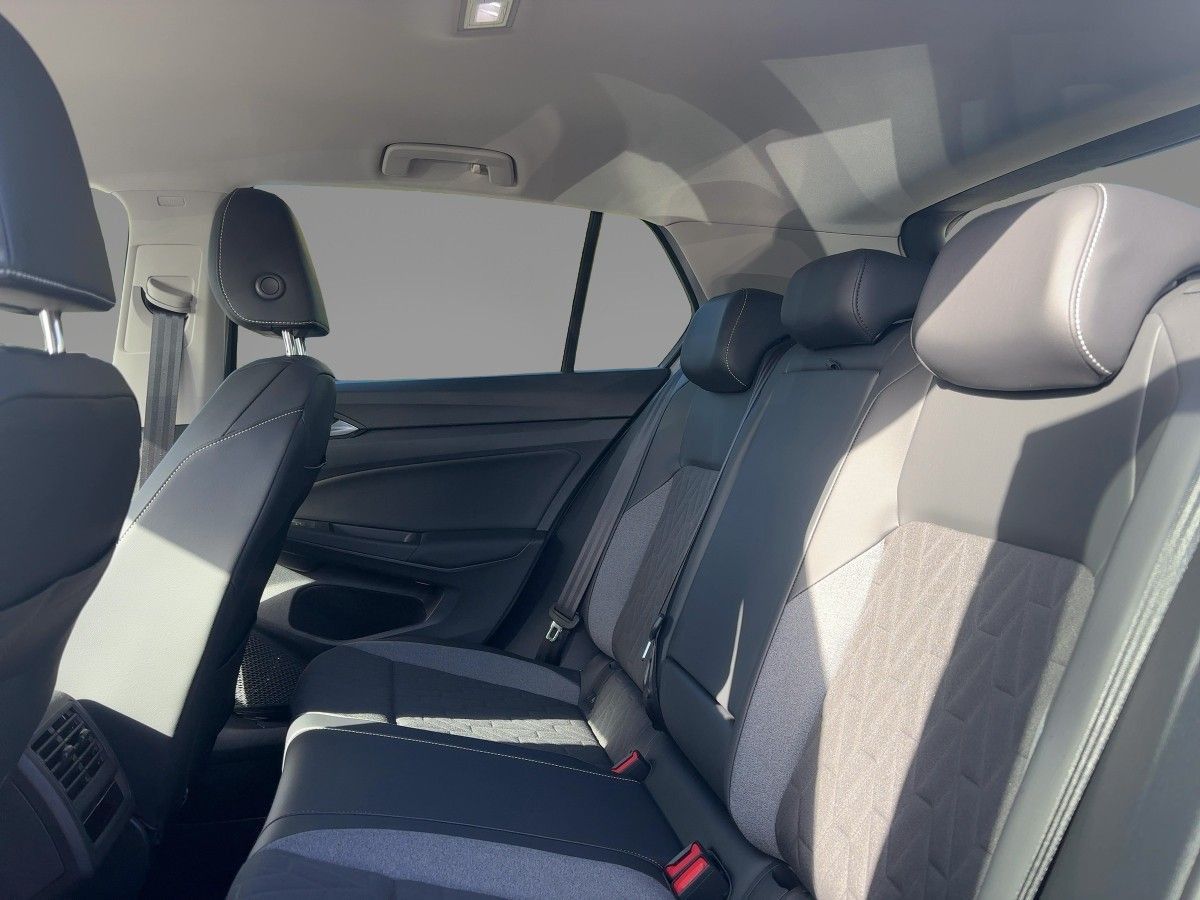 Volkswagen Golf - Bild 10