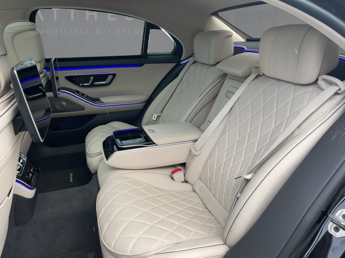 Fahrzeugabbildung Mercedes-Benz S 450 d 4M lang AMG/Chauffeur/Fond-Ent./Pano