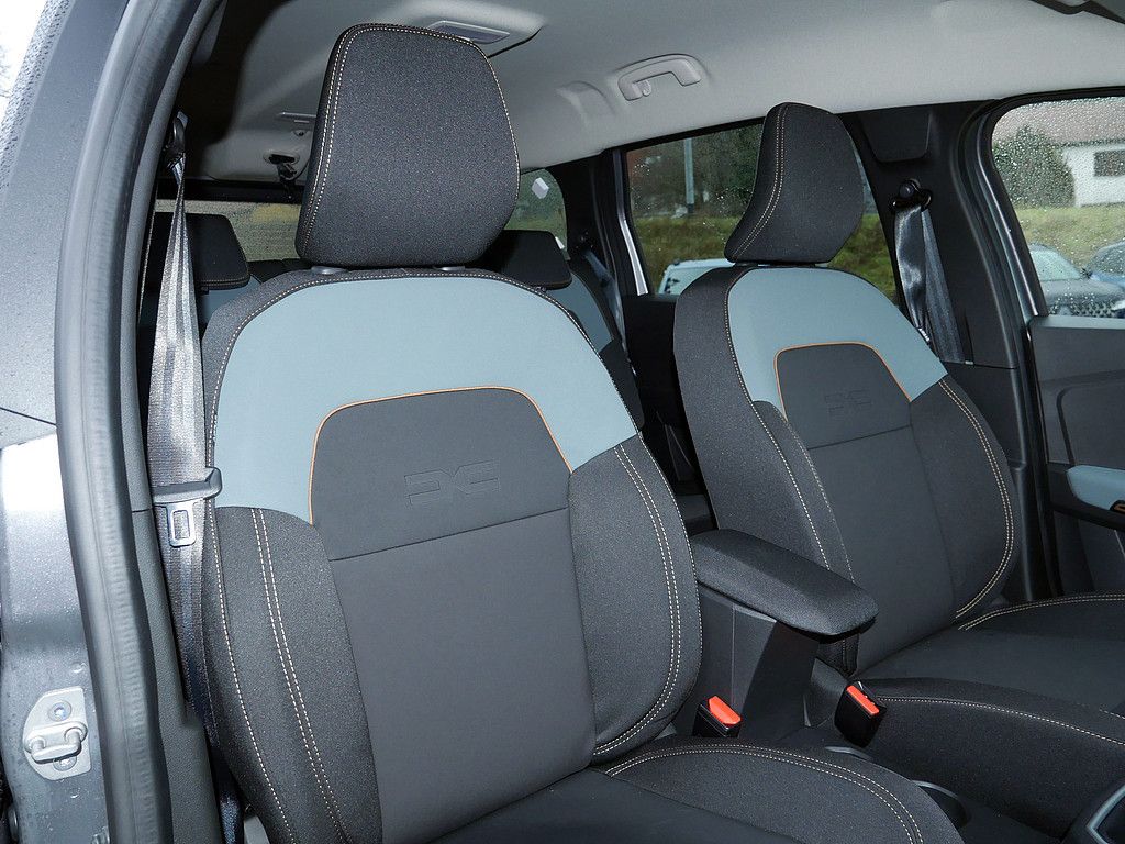 Fahrzeugabbildung Dacia Jogger Extreme TCe 110 FACELIFT 2026!!! 7-SITZER