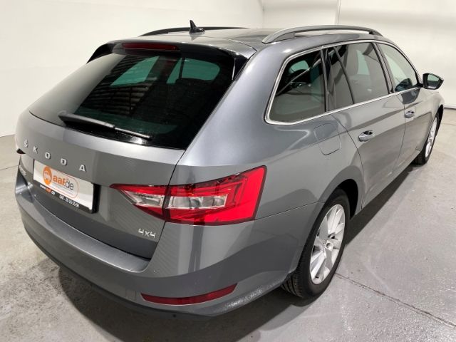 Skoda Superb Combi 2.0 TDI 4x4 DSG Ambition EU6d ACC L imagem 3