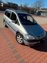 Opel Zafira 7 Sitze  Automatik - gebrauchte Opel Zafira aus dem Jahr 2002