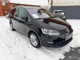 Volkswagen Sharan Style 2.0 TDI BMT / Navi / PDC / 7 Sitze - Volkswagen Sharan: Style