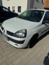 Renault Clio 1.2  TÜV bis 02/2027  fährt... - Renault Clio in Osnabrück