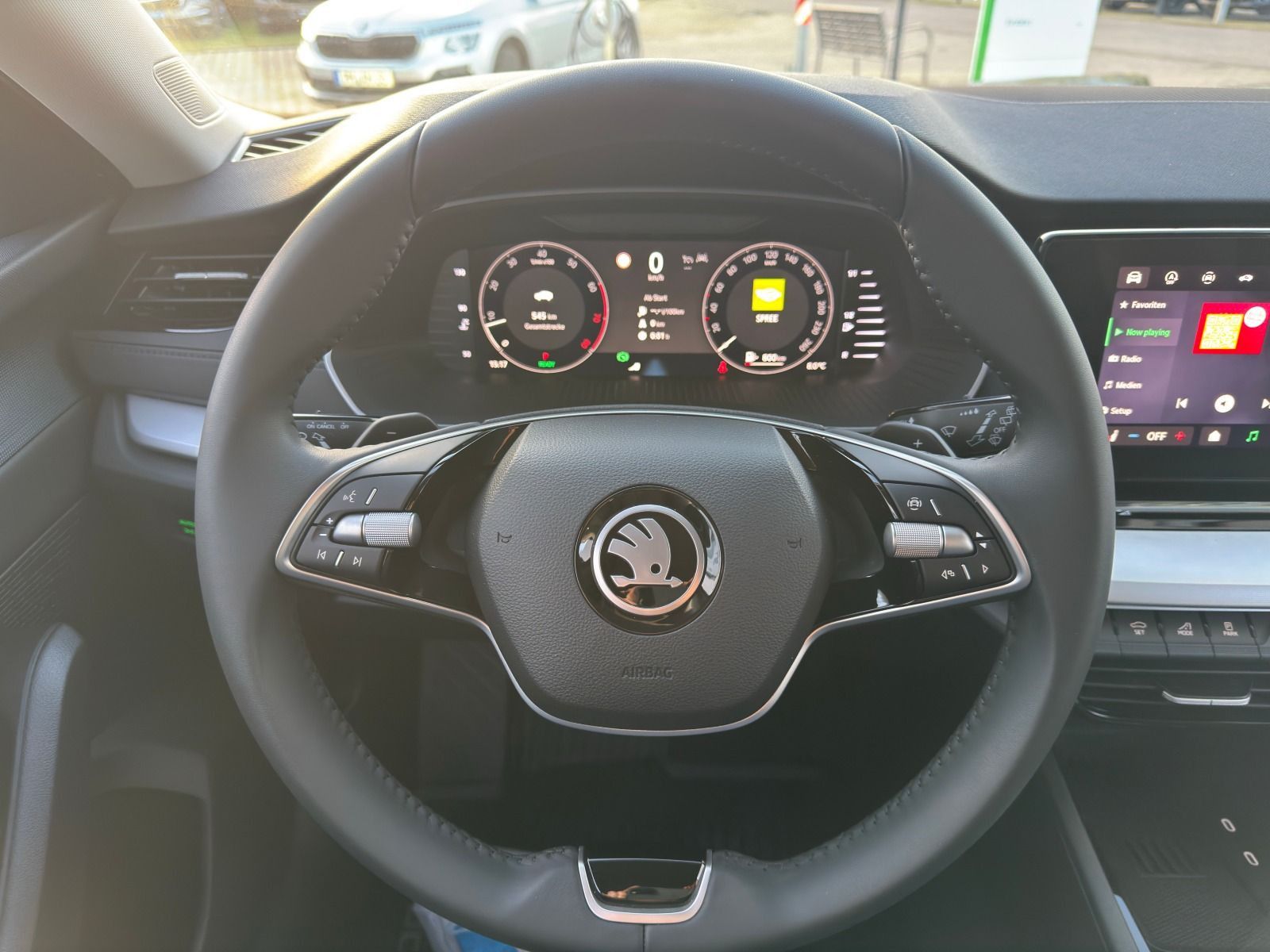 Fahrzeugabbildung SKODA Octavia Combi1.5 TSI DSG*RFK*AHK*Allwetter
