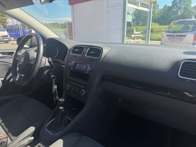 Fahrzeugabbildung Volkswagen Golf VI Comfortline Klima