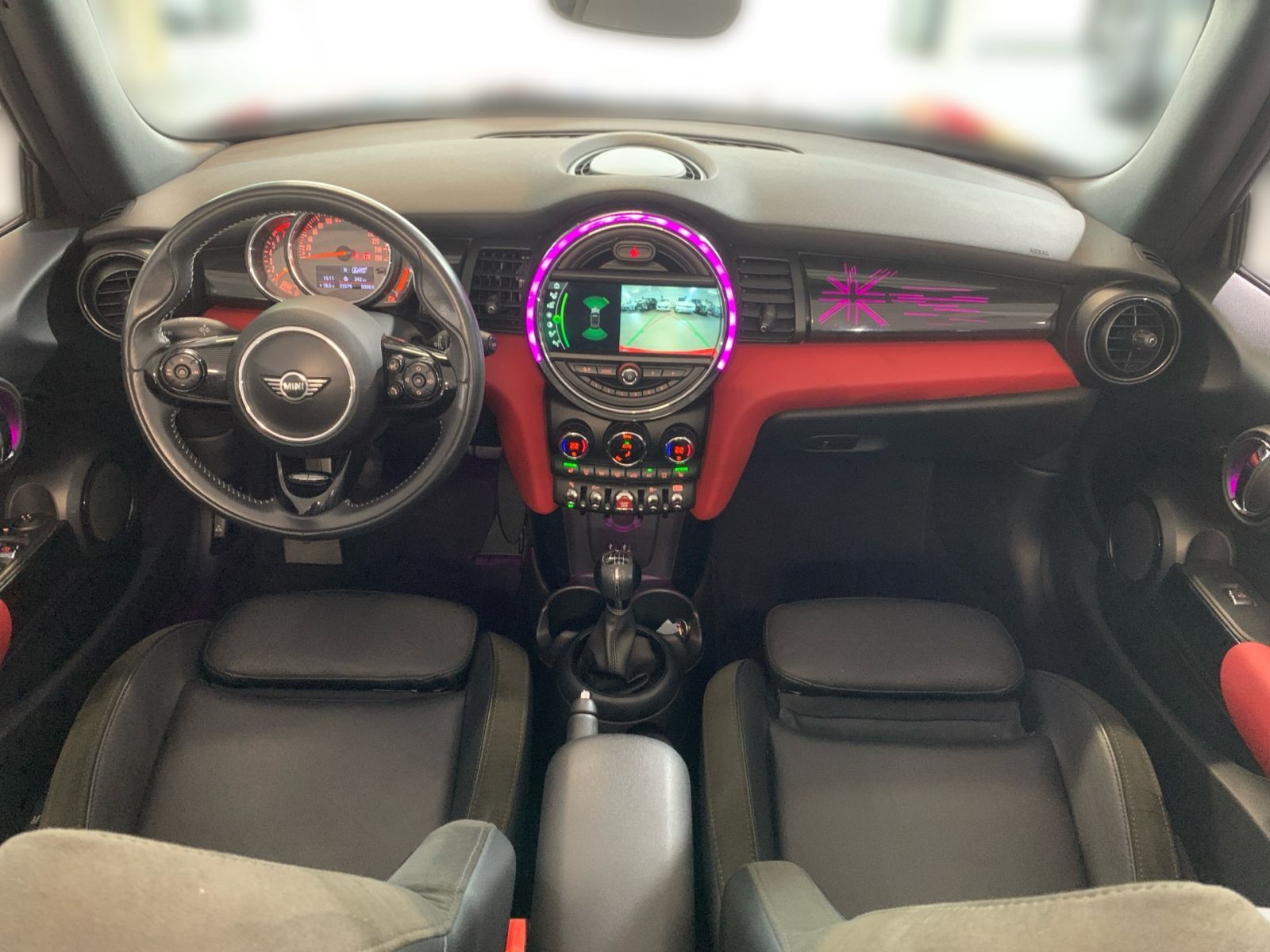 Fahrzeugabbildung MINI Cooper S Cabrio Navi LED Kamera