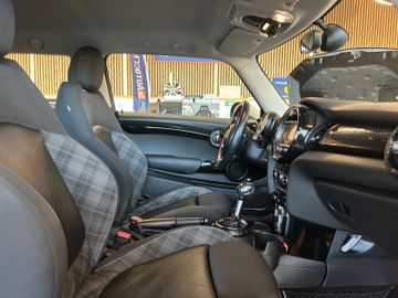 MINI COOPER SD Mini 3-trg. *2. Hand*Klima*JCW-Paket*