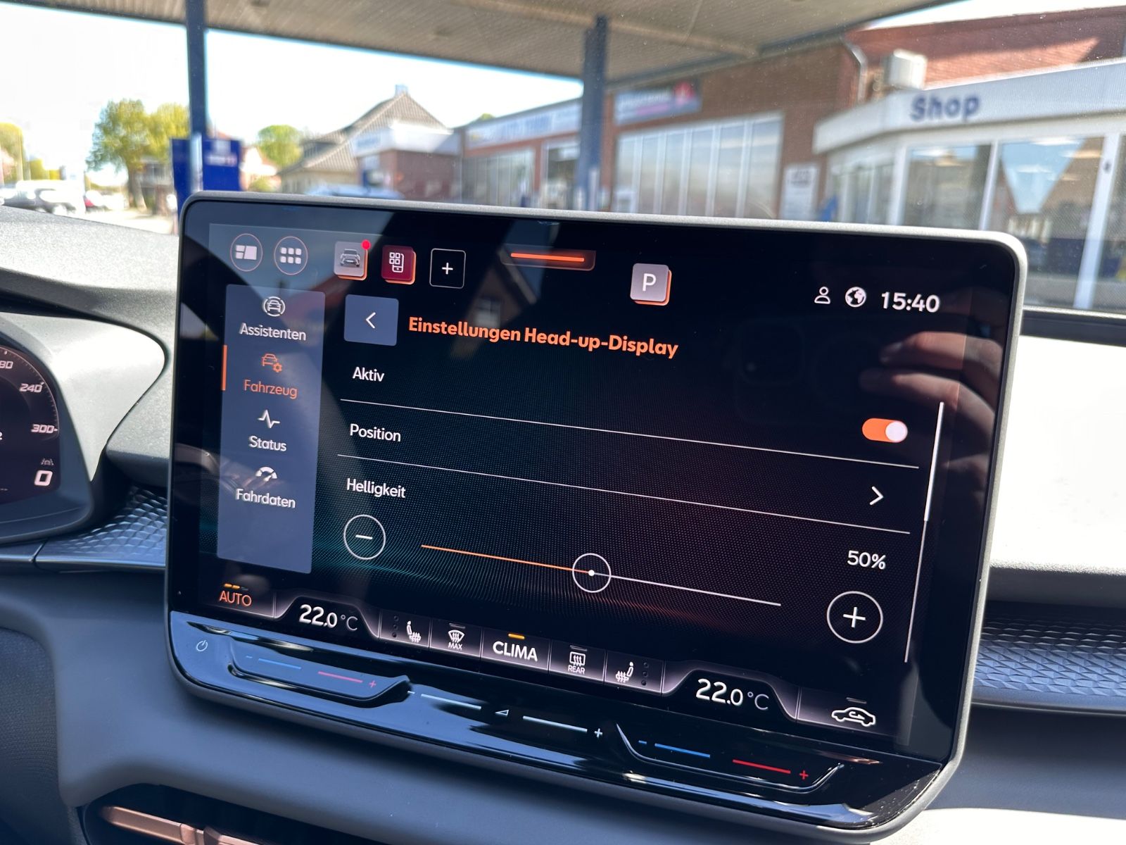 Fahrzeugabbildung CUPRA Terramar 1.5 eTSI DSG ACC/Navi/Sound/Memory/360°