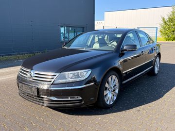 Volkswagen Phaeton - 2