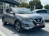 Nissan Qashqai 1.3 DCT"Tekna+LEDER"PANO"360° KAMERA"AHK - Nissan Qashqai: Automatik