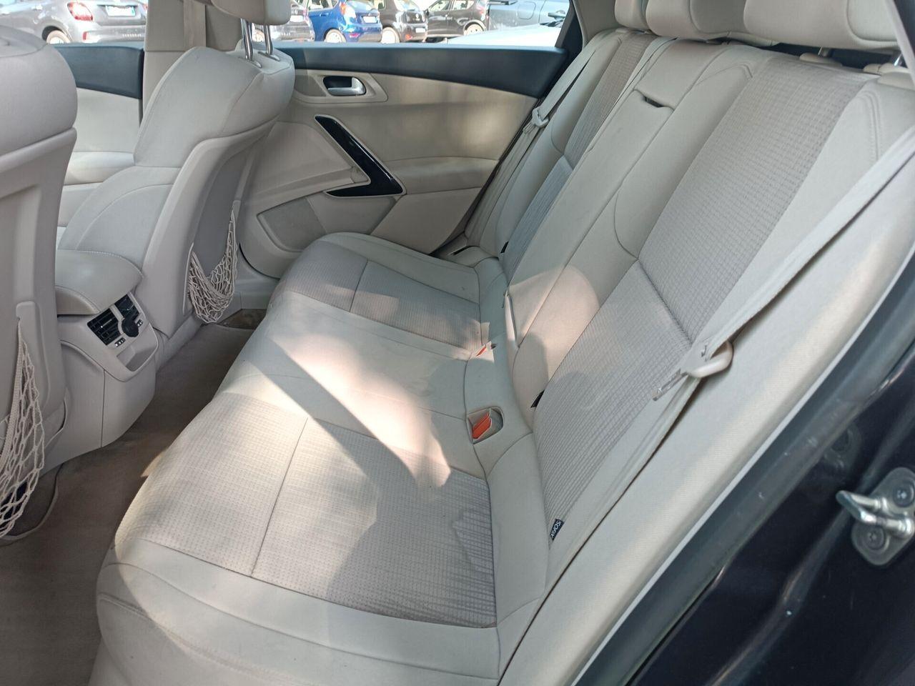 Peugeot 508 2013 — photo 14