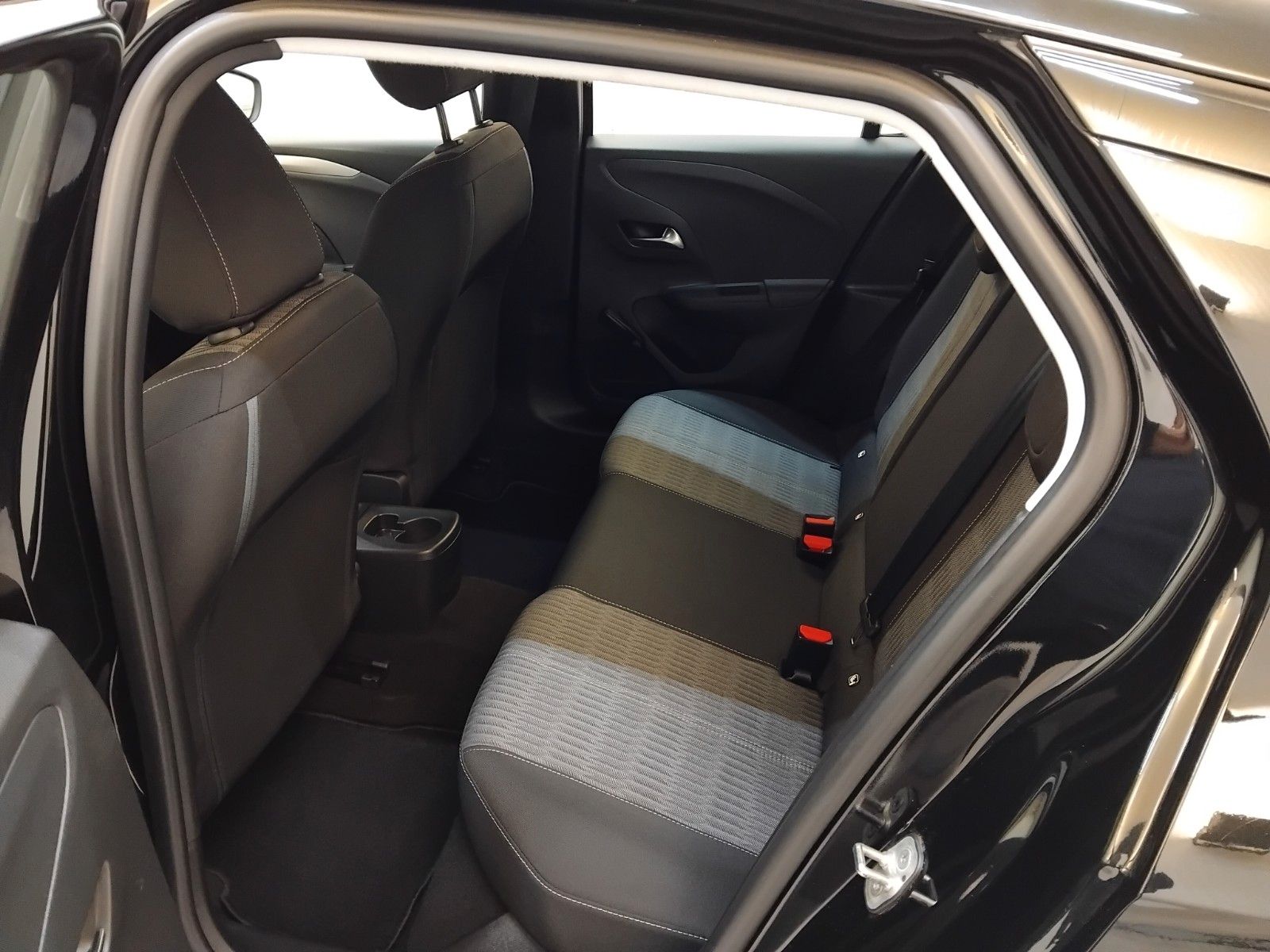 Opel Corsa (02/2022, Benzin)