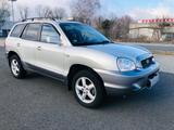 Hyundai SANTA FE 2.7 Aut V6 ZR-TÜV-NEU LEDER|SHZ|AHK|ALW - gebrauchte Hyundai SANTA FE aus dem Jahr 2004