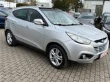 Hyundai ix35 Premium AWD Panorama - Hyundai ix35 Gebrauchtwagen in Frankfurt