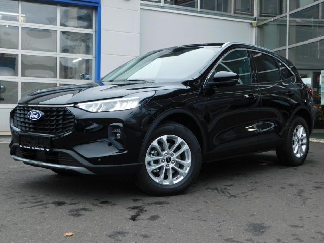 Ford Kuga Hybrid Titanium