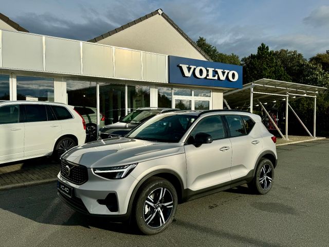 Volvo XC40 B3 Plus Dark 7-Gang